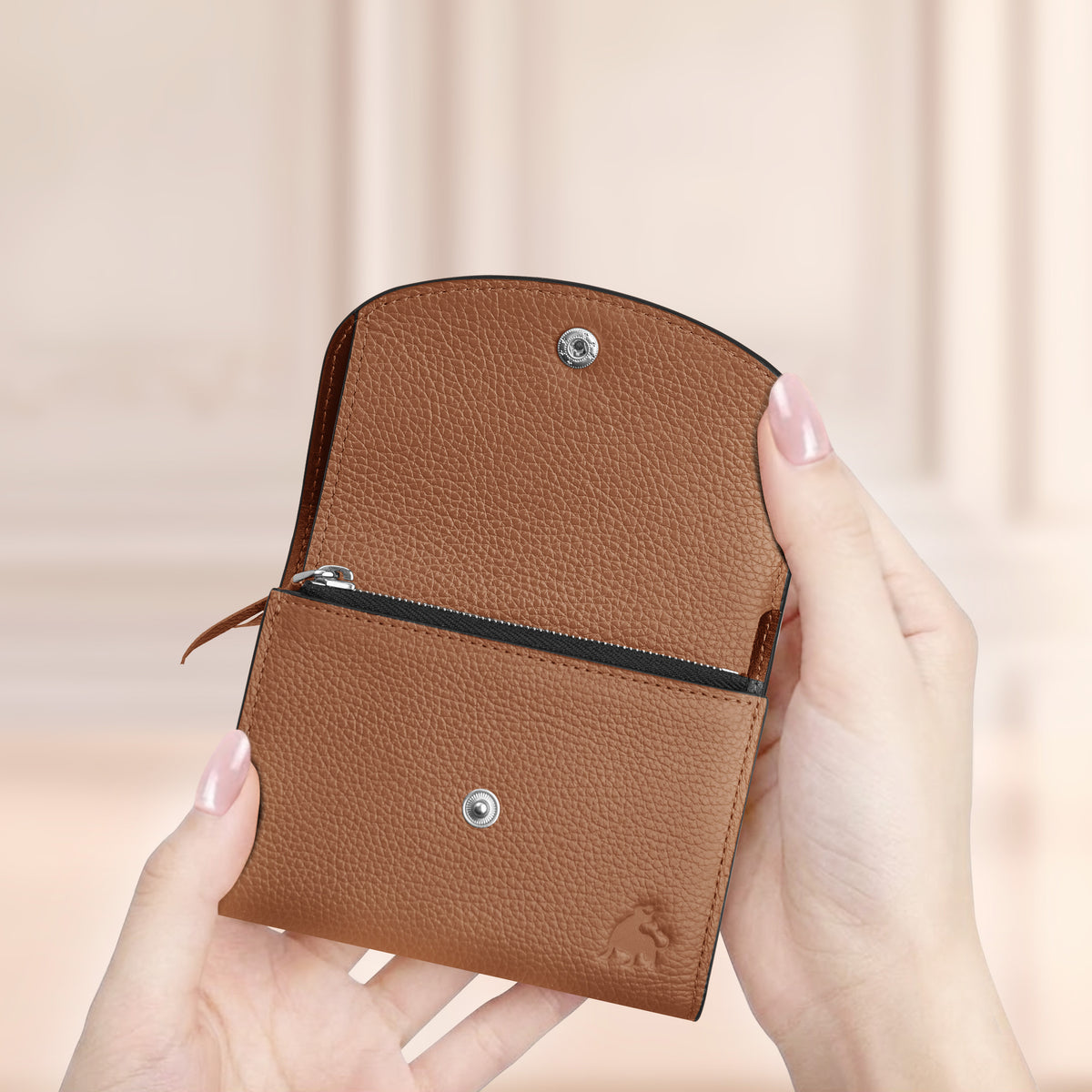 Compact Bifold Wallet Lion Brown