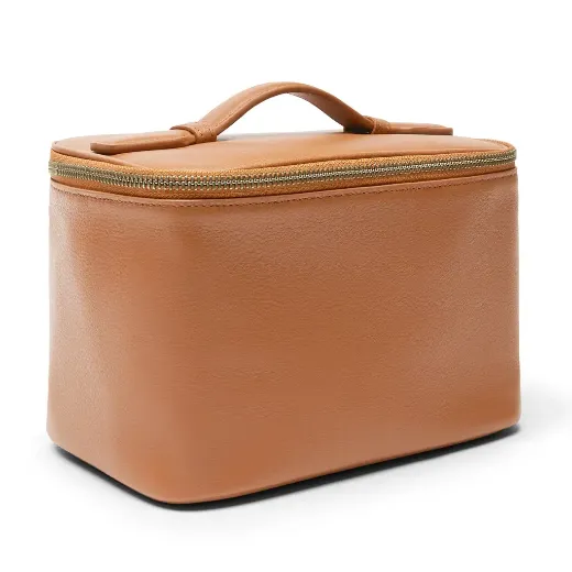 Picture of Medium Makeup Train Case