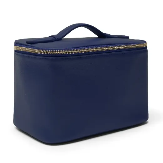 Picture of Medium Makeup Train Case