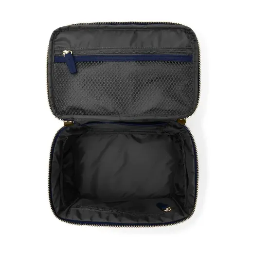 Picture of Medium Makeup Train Case