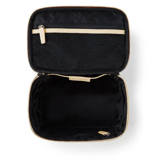 Picture of Medium Makeup Train Case
